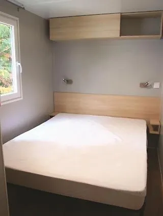 Domaine Fontaine Du Roc Casa di campagna *