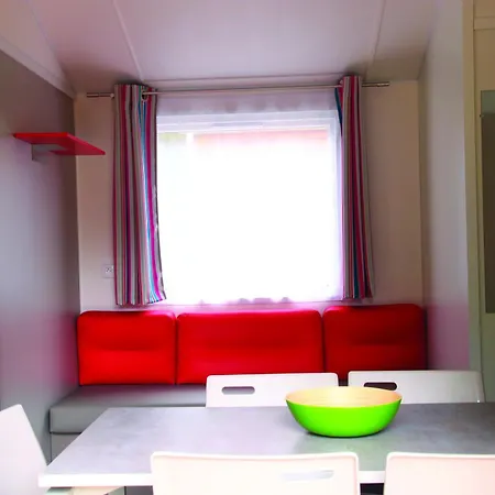 Domaine Fontaine Du Roc *