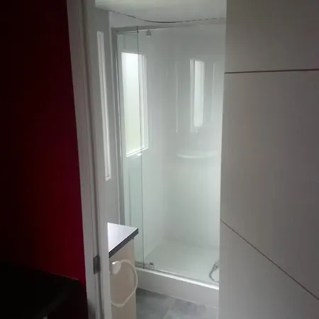 Летний дом Domaine Fontaine Du Roc